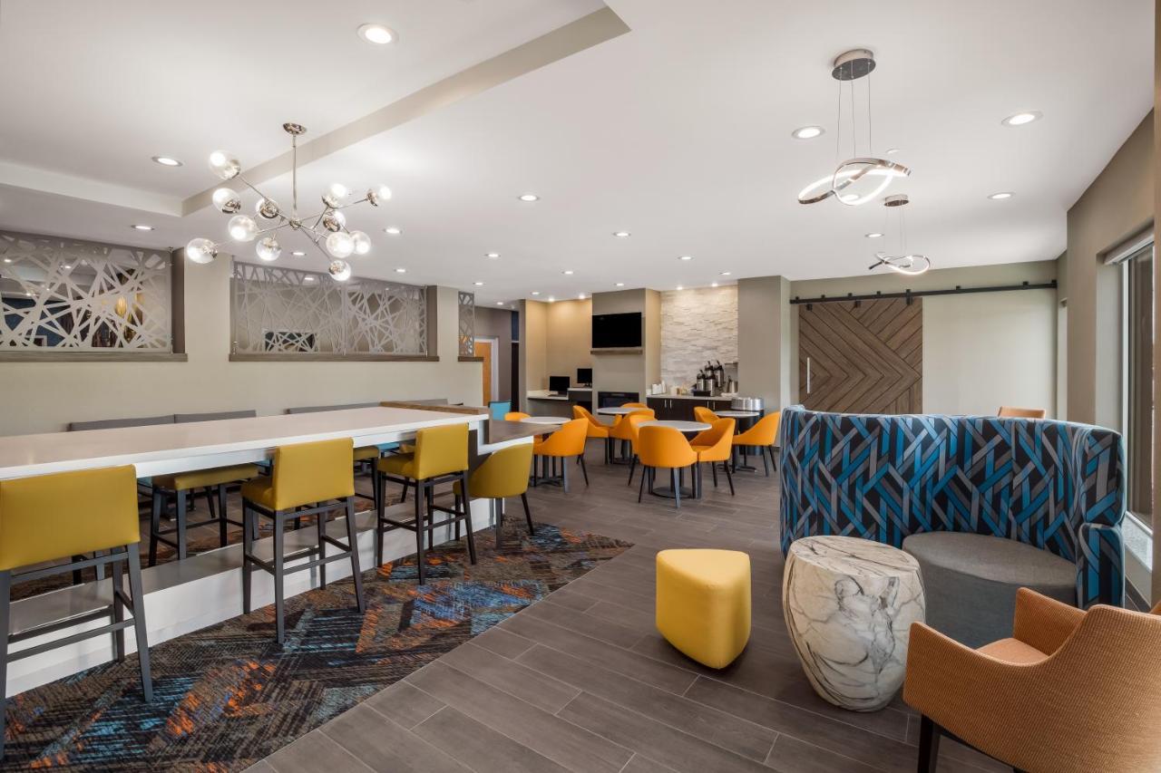 La Quinta Inn & Suites By Wyndham Sulphur Lake Charles Eksteriør billede